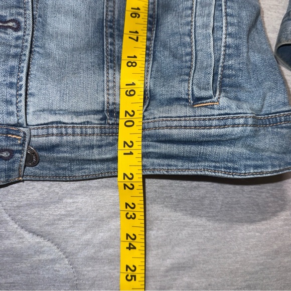 Denim Jacket with Sherpa Collar - Picture 12 of 12